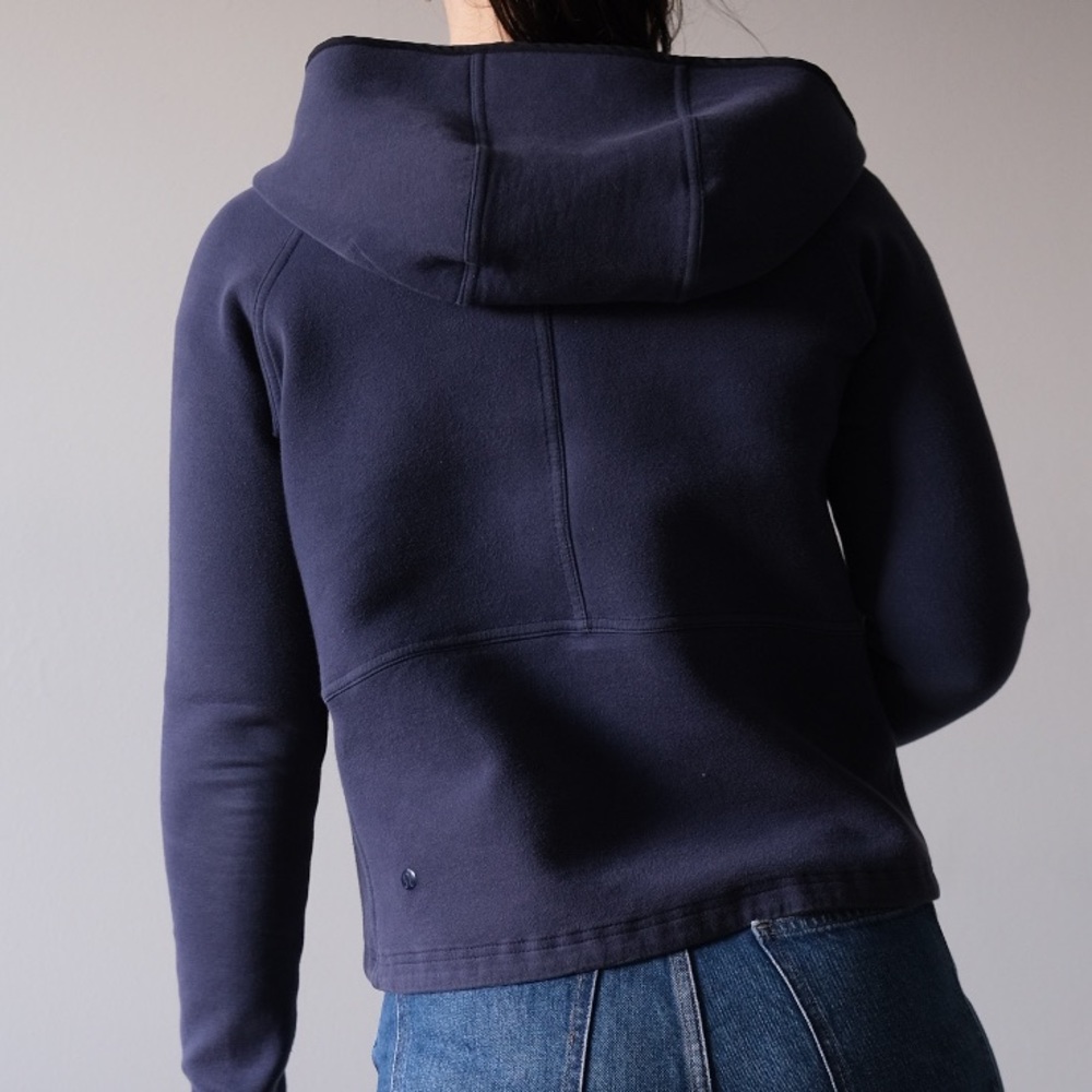 LULULEMON Blue scuba sweater Size 8 US